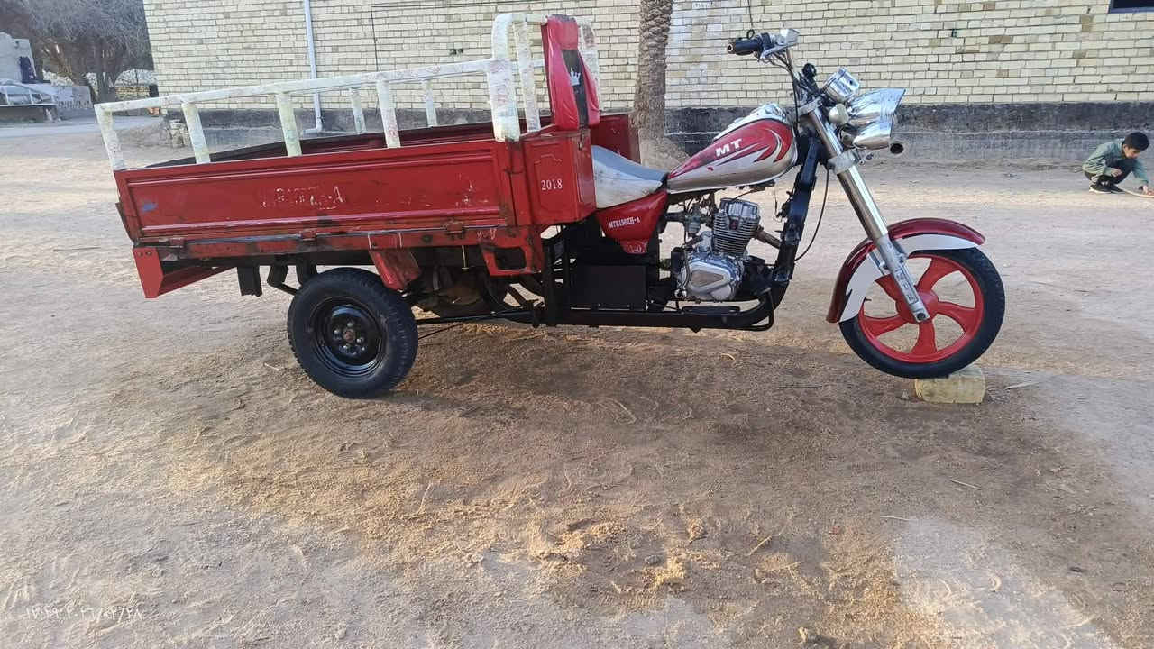 سلام عليكم شباب ستوته للبيع موديل 18اوراق وكيل الجنابي ستوته خير من الله مكاني كوفه يا بحداري هذه رقم ***********سعر 1300
