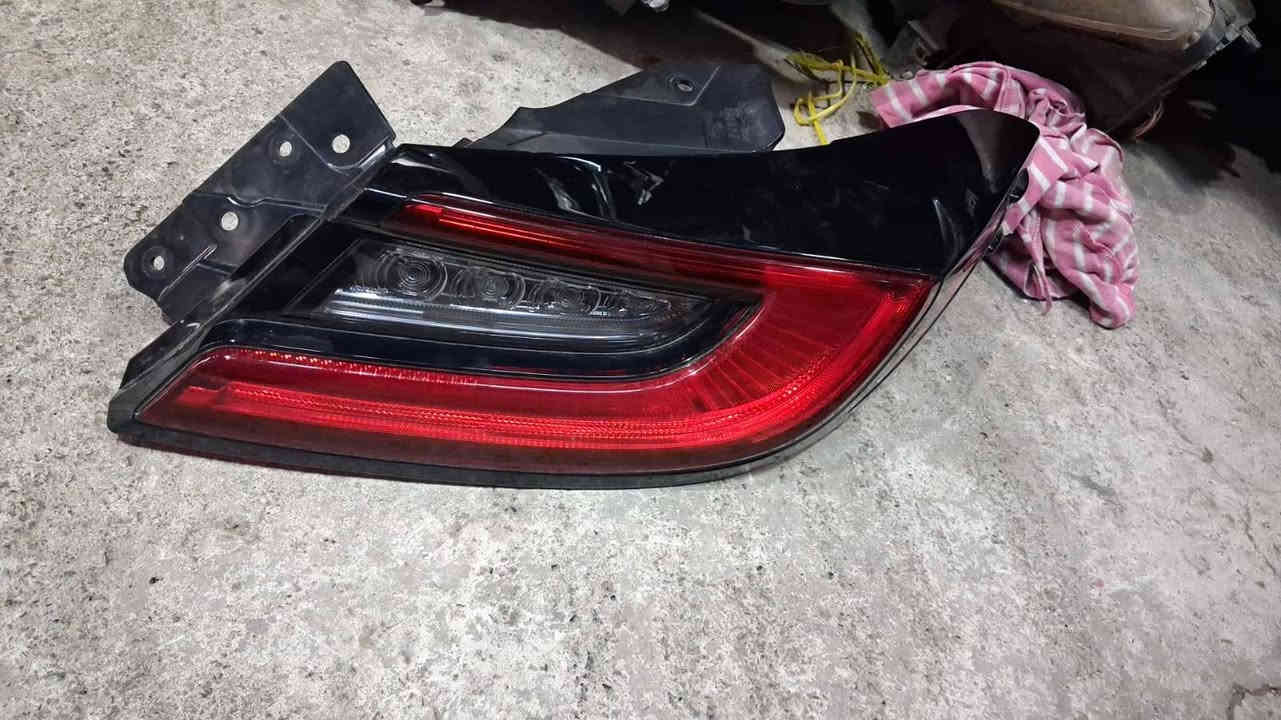 تم شراء بكلايتات خلفي تيوتا 

جي ار 86 _2021_2026

كلهن اصليات وليس تجاري 

عنوان موصل كوكجلي مقابيل تاير مول الديار الخضره 

الحجز والاستفسار على أرقام التوصل 

***********__بي واتساب
