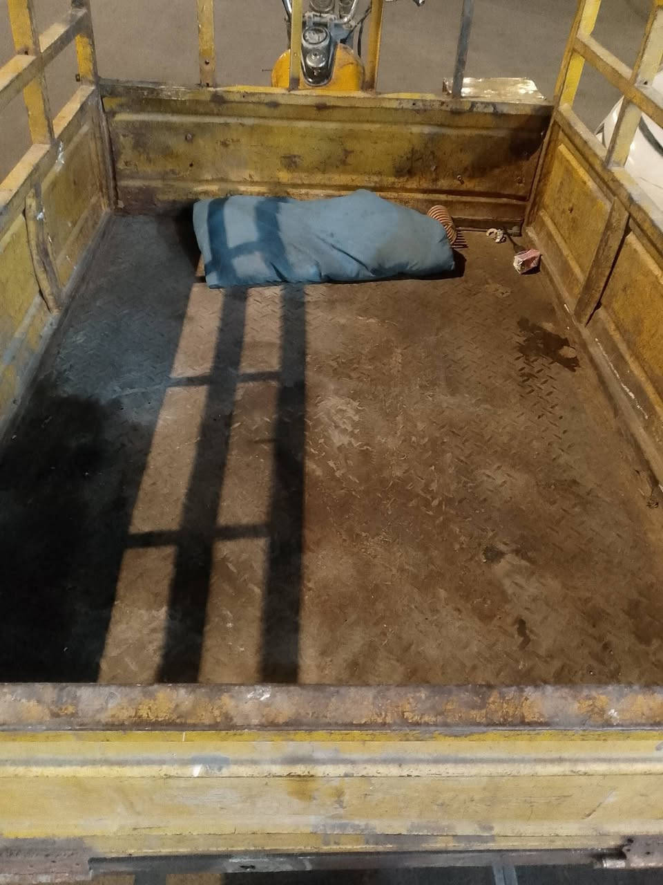 اسلام عليكم بدي ستوته للبيع بس البدي فقط سعره 150قفله متاح خاص


**إذا كنت صاحب هذا الإعلان وتريد حذفه لأي سبب، رجاءا أرسل رسالة إلى الدعم الفني**