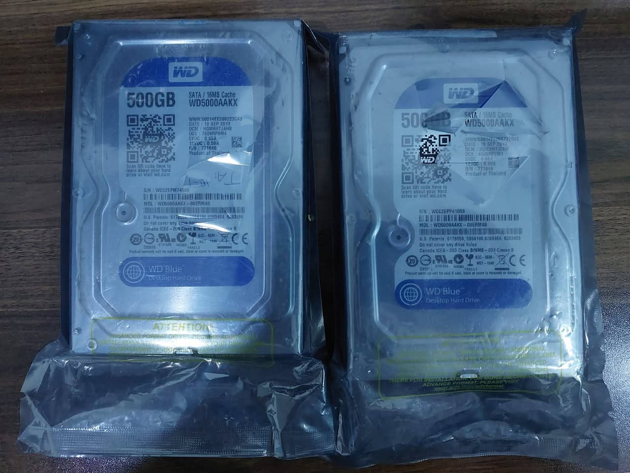 سلام عليكم

WD Blue 500 GB 7200 RPM جديد

السعر 30 الف

--------------------------------------------------------------------------

Deepcool PX1000G 1000 W 80+ Gold Certified Fully Modular ATX Power Supply

جديد السعر 185 الف


**إذا كنت صاحب هذا الإعلان وتريد حذفه لأي سبب، رجاءا أرسل رسالة إلى الدعم الفني**