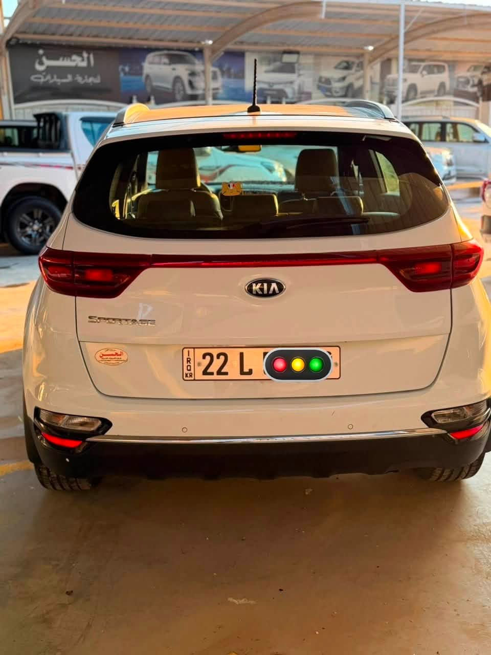 الحسن لتجارة السيارات 

العنوان واسط الزبيدية 

كيا سبورتج 2020 فول مواصفات 
رقم اربيل سنويه جديده 
ماشيه 100 الف 

بنورما / كشنات كهرباء 
مري شفط / حساس امامي خلفي 
بصمه تشغيل / ويل 20 

سياره مكفوله عدا بارد بسيط مكان واحد

السعر 205$ 

***********

عبدالله وليد القريشي
