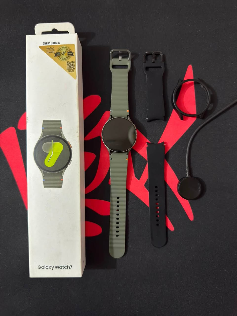 ساعة سامسونج عين الفهد
Samsung Claxy Watch 7
معى سير اضافي ودرع حمايه 
 سعرة ١٧٥ الف


**إذا كنت صاحب هذا الإعلان وتريد حذفه لأي سبب، رجاءا أرسل رسالة إلى الدعم الفني**
