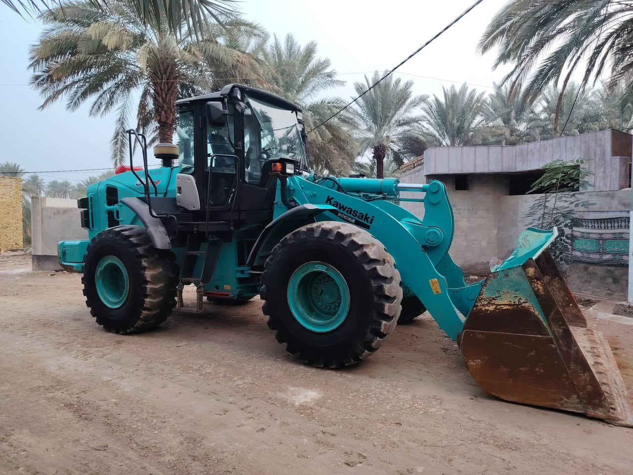 السلام عليكم ،شفل كاوسكي Z7 دخول جديد حجم80 للبيع فقط  موديل 2017  KCM محرك كمنز لون مميز بلاد كفاله عام بحالة الوكاله تبريد تدفئه  كير 5 نمر كشن جوبلس كاميرا بلاد بدون ادبلو. للاستفسار ***********بابل الحمزه الغربي  .
