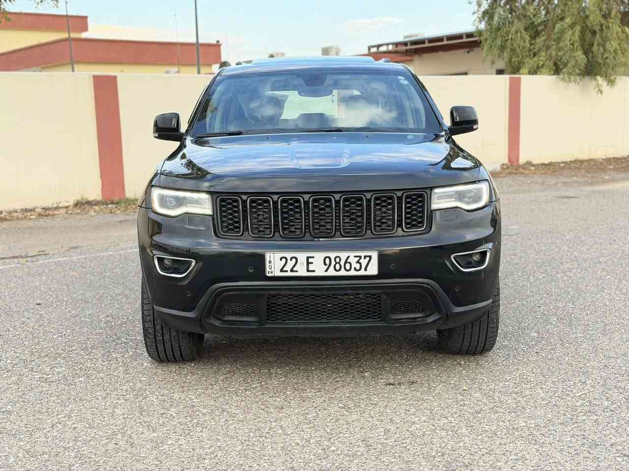 السلام عليكم جيب لاريدو موديل 20 فول مواصفات وارد امريكي 5 قطع صبغ بدون اي دواخل شاصي لغد مابيه مكفولات صور حادث ماعندي سونار ورقم الشاصي مرفق بلمنشور ماشيه 87 مل 
سياره جاهزه ومابيها كل نقص رقم اربيل بسمي تحويل شرط
السعر  185 بغداد الدوره ابو طياره ***********
