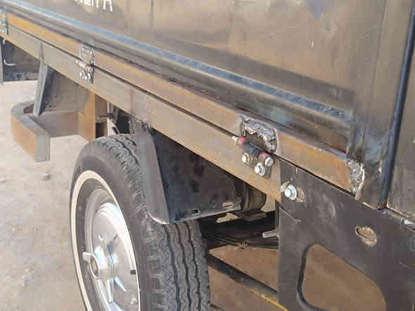 ترتيب وصبغ جميع الستوتاة التعبانه 
عنوانه خلف ملعب النجف الدولي 
***********

صبغ شاصي 
صبغ بدي 
ترتيب الحصيره 
حصيره جديده مليمين
تبديل بديات ذب بديك وخذ بدي احسن منه
