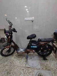 دراجة كهربائية • حجم ٢٠ • ٥ بطاريات