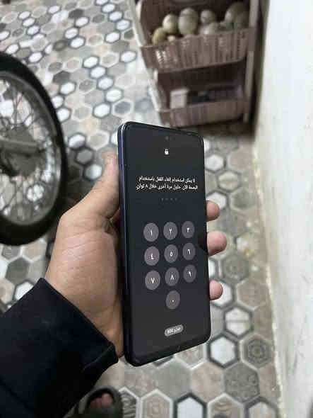 للبيع موبايل جديد نضيف حيل مستخدم  صارلو شهر من فتحتو من الكرتون غراض كامل ما نقصو شي كلو شرط الجهاز ريلمي سي 75 x  اذكره 256 رام 16السعر 175وبي مجال بسيط رقم ***********أو خاص عنوان الموصل جانب الأيسر حي النور يم دانيه ماركت رجان مو شراي لا يتعبني
