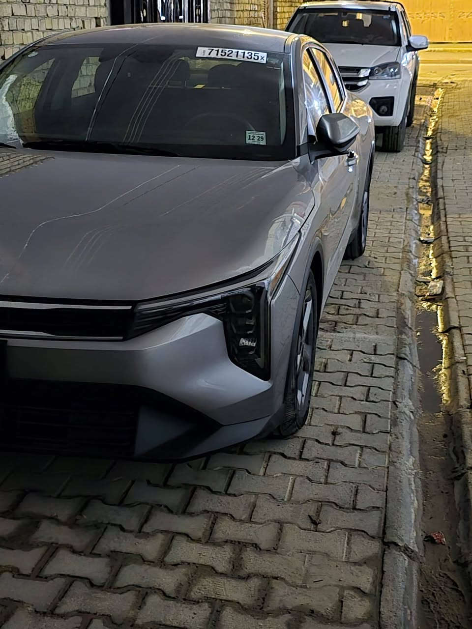 كيا  K4  Ex للبيع (رقم مثنى شهداء )
موديل 2025 
مواصفاته 
بصمه و وبصمه ابواب 
اناره ترحيب عند الاقتراب من السياره
تشغيل عن بعد
صندوق ذكي يفتح عند الاقتراب من السياره
رادار امامي وخلفي  وجانب
لايت لد 
الكشنات الاماميه تدفئه + المقود تدفئه
شاشه اصليه وكامرا اصليه
شاشه كاربلي
شاحن واير ليس
سايد بريك بصمه
تحكم مقود كامل 
وبعد المواصفات المعروفه بال K4
حادث جاملغ خلفي نفسه معدل فقط ماشيه 10 الف ميل 

مكان السياره رميثه ***********
