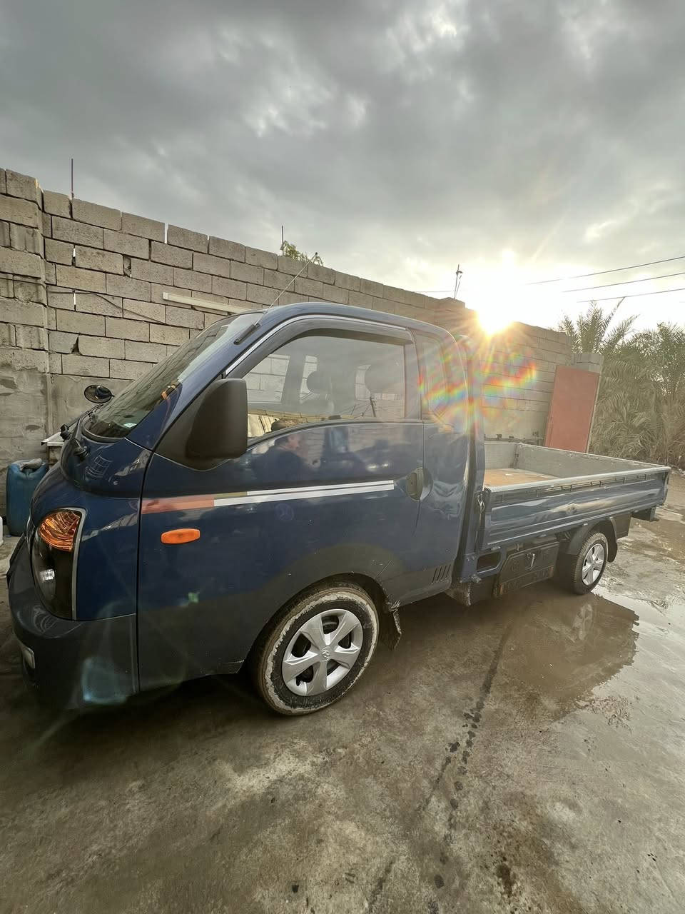 للبيع بورتر 2014 ادوات بدون رقم بعدها على وضع الشركة
گير عادي مكفول من كل عيب وجاهزه ماتصرف عليها الف 

سعر 59 وبيها مجال

***********
