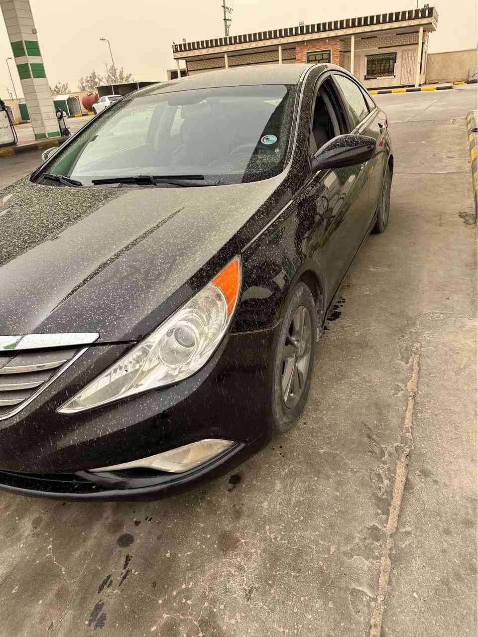 للبيع 
سوناتا ١٣ وارد امريكي 
تبديل بابين الجهة اليمنى نفس اللون وبأمريكا تبدل بنيد
مكينة كير قبل مدة شادهم حدادة امامية جديدة والخلفية تحتاج تبديل
نقصها كمبريسر تبريد
*********** البصرة, العراق
