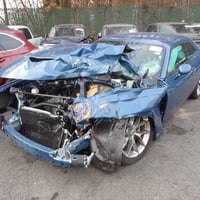 سيارتك وارد امريكي  أو كندي؟ وتريد صور حادثها ؟🚘🚦🚖 أو تريد تشتري سيارة...