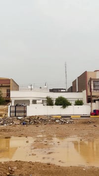 دار للإيجار • ٣٠٠م • معمل السوس مقابل المدارس