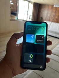 آيفون XR • فيس ايدي واكف • ضهر مكسور
