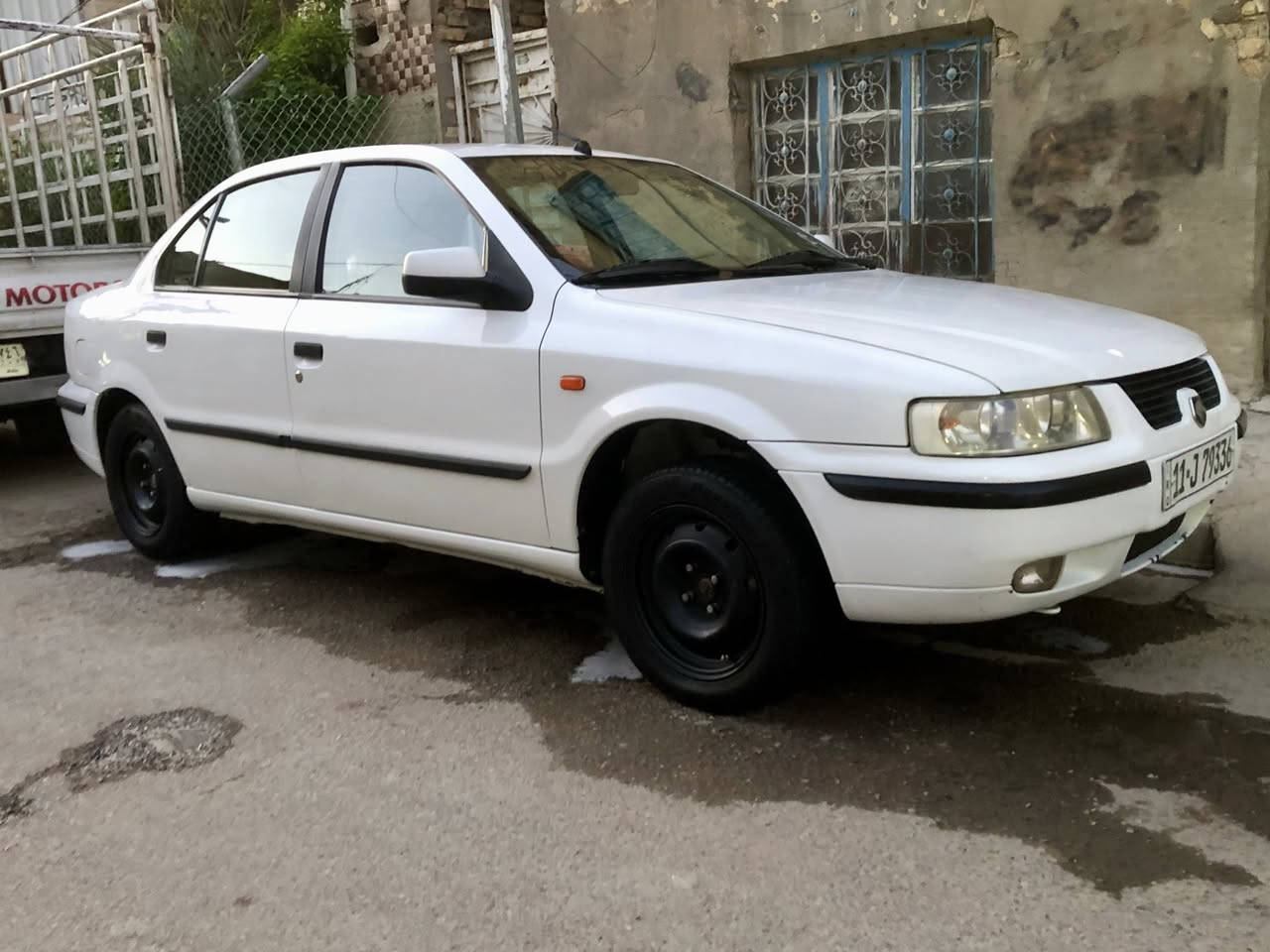 السلام عليكم ورحمة الله
من رخصة مدير الكروب المحترم
سمند ناطق موديل 11 ماشية 98 الف حقيقي
سياره جديده بمعنه الكلمه بلادية برغي مابدل بيها سياره كلها وضع شركة كتلوك الشركة مكفولة كفالة عامه من الصبغ والبارد مكفول المحرك الكير الحدادة والكهربائيات بلاد مال شركة
 تخم تاير جديد تبريد تدفئة مكفول
سويج الشركة احتياط موجود 
باسمي رقم بغداد الدولي سنويا لغاية 2028
معملتها ما تكلف جاهزة على اخر حباية
لا تكسر بحلال الناس بروح موتاك كلمة طيبة وعبر المنشور اذا ماتعجبك
واني خادم مكانها بغداد - الشعلة
الاتصال والاستفسار برقم ***********
