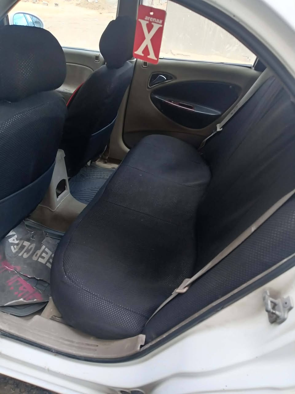 بسم الله 
اللهم صلي على محمد وال محمد 
نوبرا 2000
بغداد 
مكينه مكفوله مسكرر خير من الله 
حداديه كامله ع الاخرر
تاير تخم وسبير 
كشر خير من الله مابيه ضربه  مصبوغه عام فقط جمال كهرباء كله شغال 
جنطه ع دكمه شغاله 
شاشه مع 4 سماعتات شغاله 
هورن شغال 
لايت فول بيه عالي وناصي شغال يخبل دبل اشاره 
تدفئه وتبريد شغال  ثلجج ماشاء الله 
الكير مصلح فقط مايقفل وبي طبه يحول من 1 ع ثالث مباشر  
سياره ناعمه وخير من الله 
موجوده بسكندريه راعيه من كربله صديقي 
سنويه نهايه 27 تسقط رقم نكليزي ماتتعب بكلشي 
سعره 45 وبيك خير وتدلل


**إذا كنت صاحب هذا الإعلان وتريد حذفه لأي سبب، رجاءا أرسل رسالة إلى الدعم الفني**