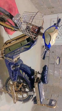 موطور شحن للبيع نوع (الاخوين)  (بطاريات عل فحص يقرن 10ونص خير من الله ...