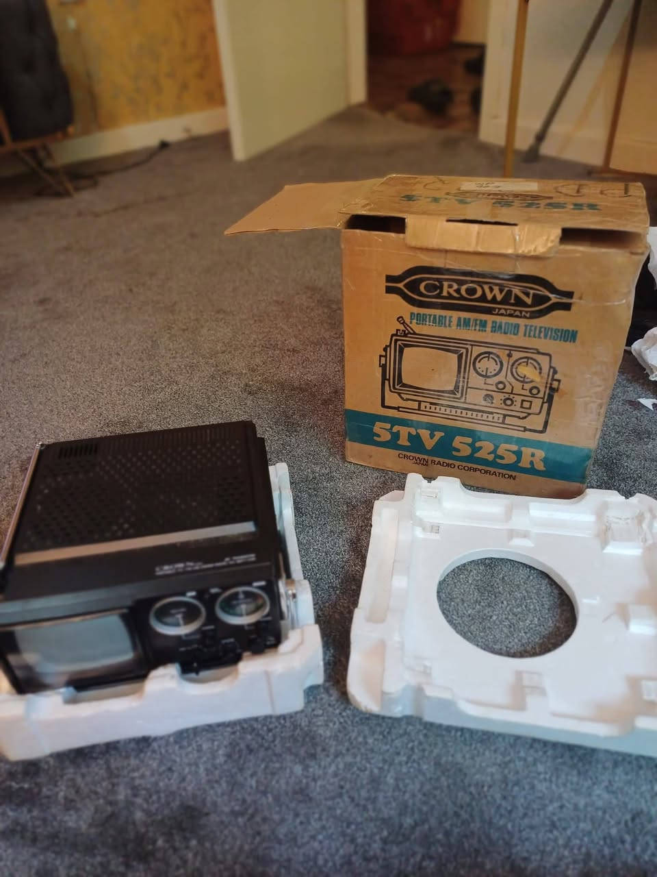 العدد 3
٢ راديو تلفزيون ،،،،، كارتون
       ١ راديو تلفزيون مسجل
        سعر الكل ب ٥٠٠ ،،،، الف


**إذا كنت صاحب هذا الإعلان وتريد حذفه لأي سبب، رجاءا أرسل رسالة إلى الدعم الفني**