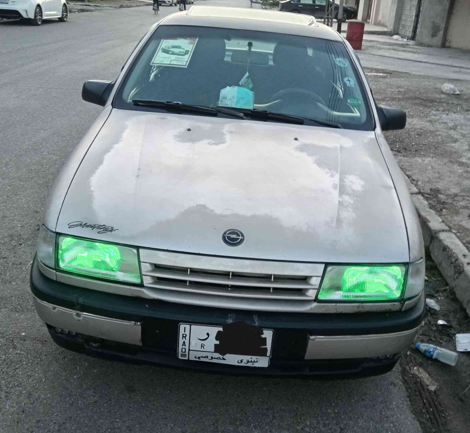 فكترا حجم٢٠ موديل ٩٢
رقم نينوى الماني سنوية عضم كابون 
محرك كير 👍 
***********
***********
