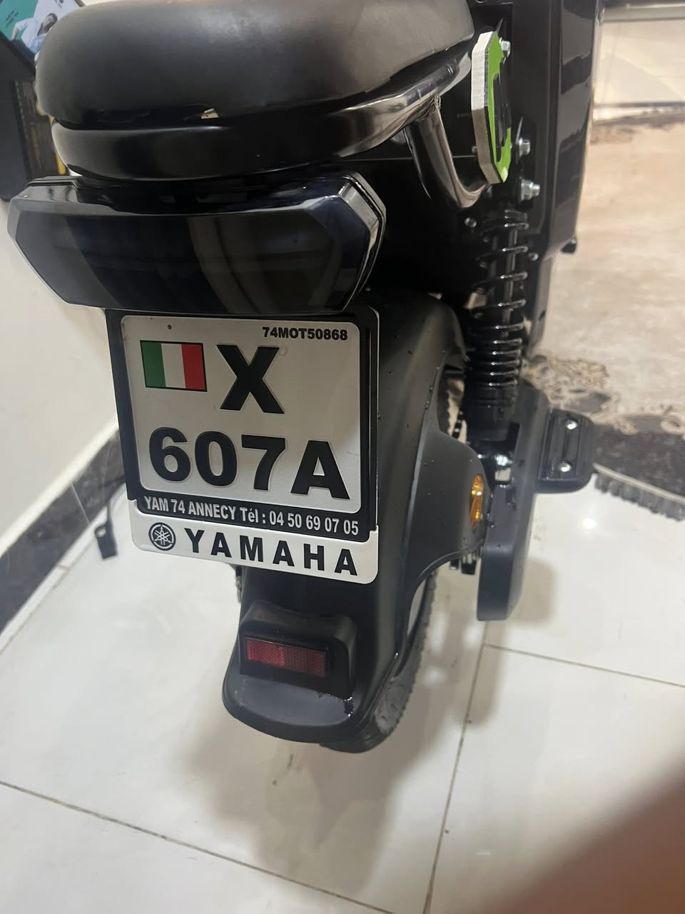 سلام عليكم دراجة R9 للبيع موديل ٢٦ الدراجة وكيل قبل سبوعين طالعة ووصل موجود وياهة بصمتين وسويجين وكارتين تشغيل شاشة سرعة ٩٠ عليهة شوي تزويدات مواصفات تشغل بصمة وكارت وكً بي ثري وبارك وبك مكاني بصرة ياسين خريبط رمي واساب فقط ***********
