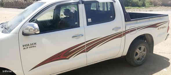 السلام عليكم فلاونزه 14 رقم جديد.  بيه باب مبدل. العبري ولباقي مكفولهولباقي بسمي. المكان ذي قار قرب العلوه جديده. اسعر.  200 و 10.  رقم الهاتف ***********
