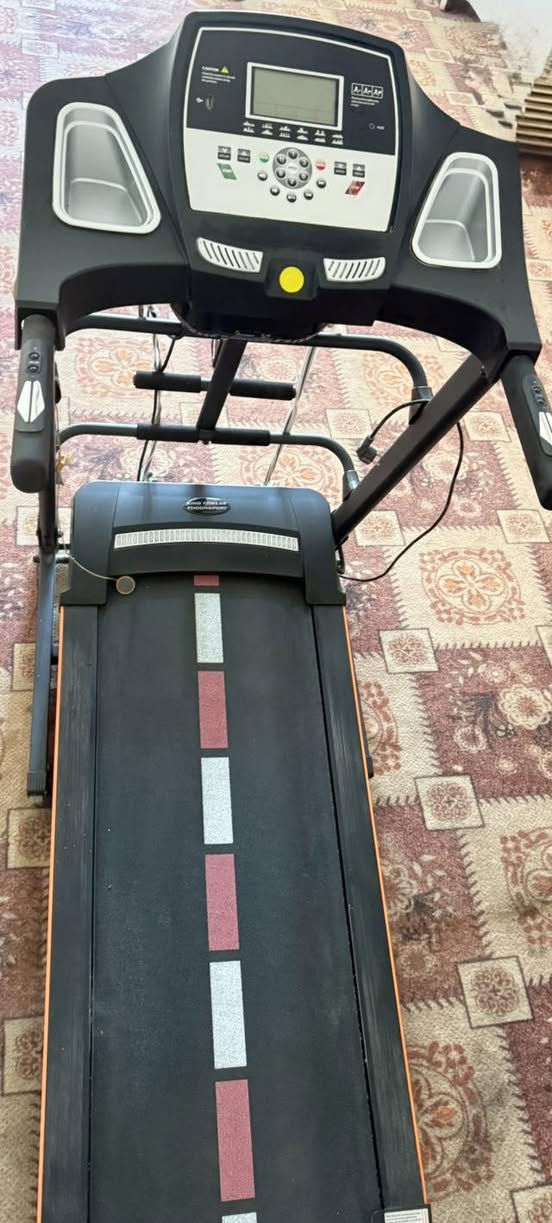 سلام عليكم جهاز جري نضيف كلش الله شاهد انضف من الصوره نضام جبلي مكفول من كلشي السعر 350وبي مجال قليل  مكان بابل الشراي يتصل على هاذا الرقم ***********
خاص مفتوح
