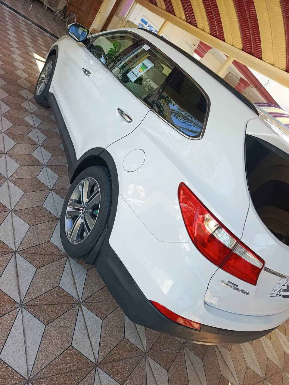 السلام عليكم سنتافيا اكراند 2014 خليجيه رقم بابل 6 سلندر سبعه راكب حساس كاميرا شاشه ماشيه 150 بيها ربع بني الصبغ والباقي مقفول حتى من البارد السياره كلش حلوه وجاهزه مكان السياره بابل سعر السياره 165 غير متواجده على الفيس رقم الهاتف***********
