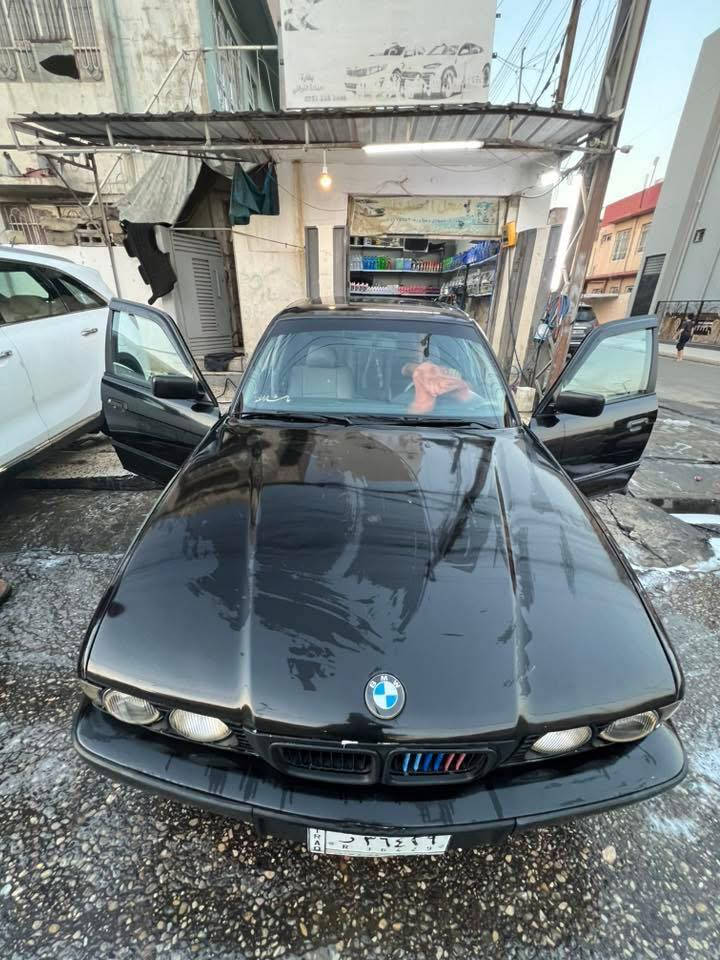بي ام 520كبس فول كير عادي داخل جلد دبل أرباك سليت كأمره +شاشه تبريد ثلج مصبوغه عام بدون دواخل بدون دعم شرط بس 
السعر 62 $
 لاستفسار على الرقم ***********
