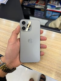 ايفون 15pro ماكس  ذاكره 256  بطاريه 87 مبدل فقط ضهر واكو فطر بل شاشه ح...