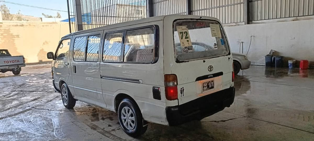 بەناوی خوای گەورە 
***********سعر 24گەڵا  شوێن کۆیە
توێتا هایسی 14نەفەری مۆدیل98 گێڕو مەکینە وێنجیە گێڕ تۆماتیکە ئاڕم پلاستیکی سلێمانیە وسەنەویو وەکالەو مەنەفێستی داخیلبونی لەگەڵە چوارتایی نوێ پاوەر هەردو درگا سکەکانی مەزبوتە تەنزیلو سەماعینوێ  کارەبای مەزبوتە  زۆر توندو تۆڵە أربيل, العراق
