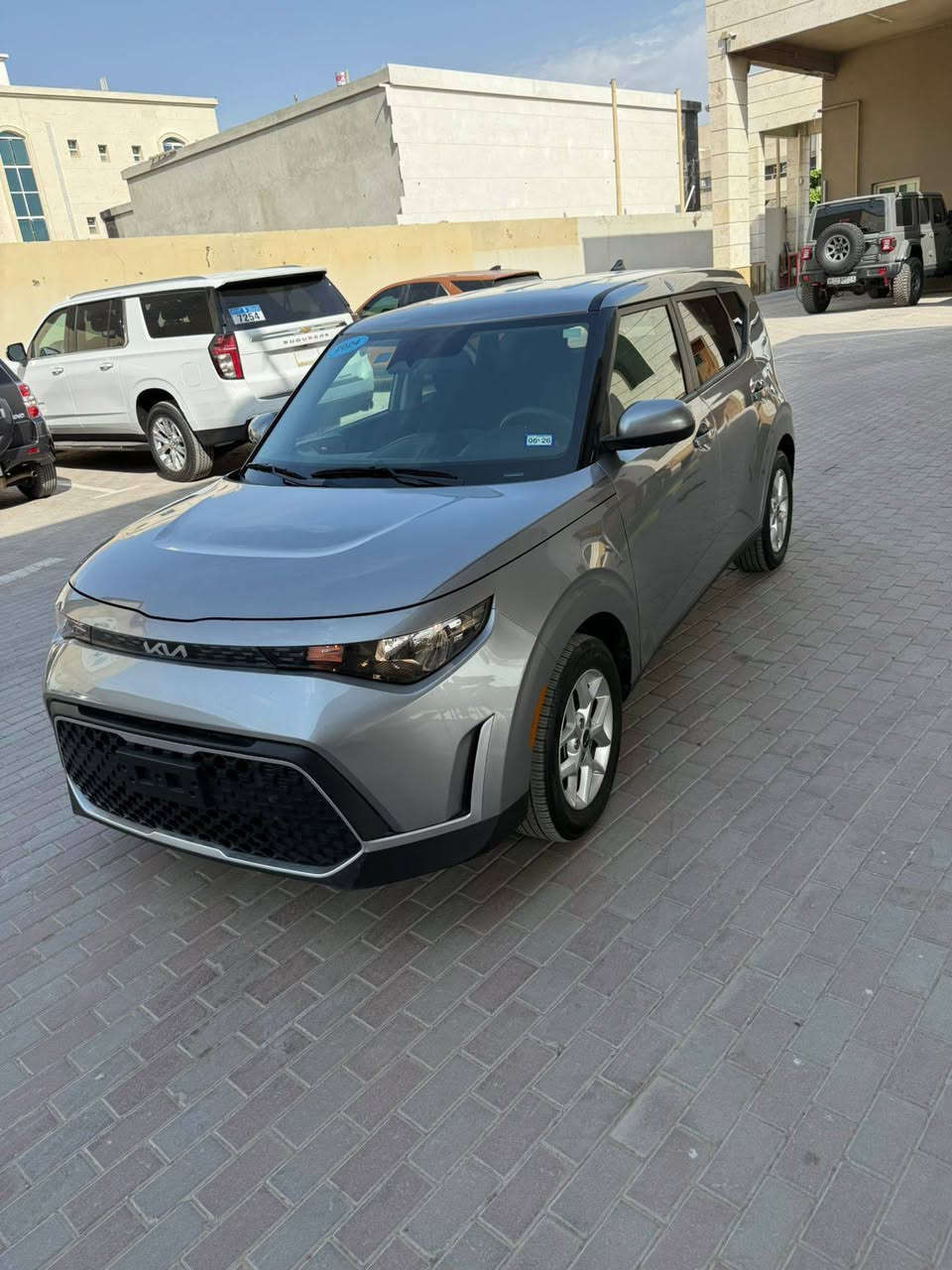 كيا صول مديل 2024
بيومك تستلم 
بابين فقط 
السعـــر 109 قفل مصلح وجاهز واصل بصره بدون كمرك 
ترهم بكتاب شهداء وترهم حره
***********
***********
