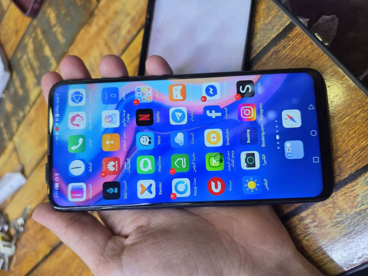 السلام عليكم
Y9 prime للبيع 
جهاز نظيف وشغال مابي اي خلل شحن شبكة اتصال كله متكامل بس الكامرة الامامية المتحركة تشكل بس تشتغل طبيعي وغير شي مابي كله مكفول ذاكرة 128 رايده ب75الف مكاني بغداد الجديدة  ***********
