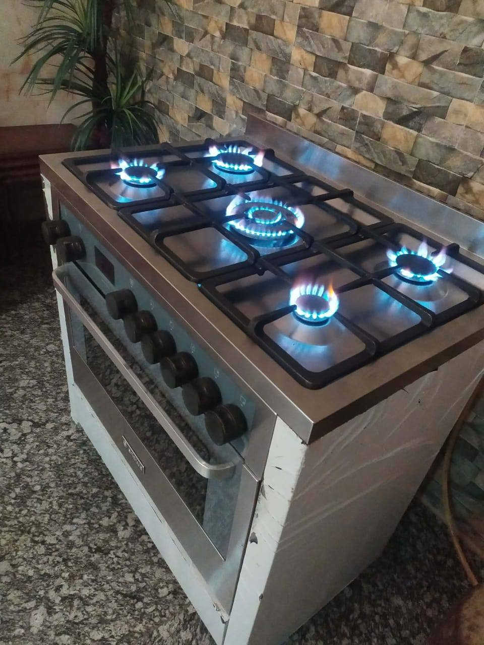 طباخ ايطالي صناعي سعر الشراء 975. كامل كله شغال بعده بالنايلون. سعر البيع 250 وبي مجال كرهبائيات شغاله فول نضافه


**إذا كنت صاحب هذا الإعلان وتريد حذفه لأي سبب، رجاءا أرسل رسالة إلى الدعم الفني**