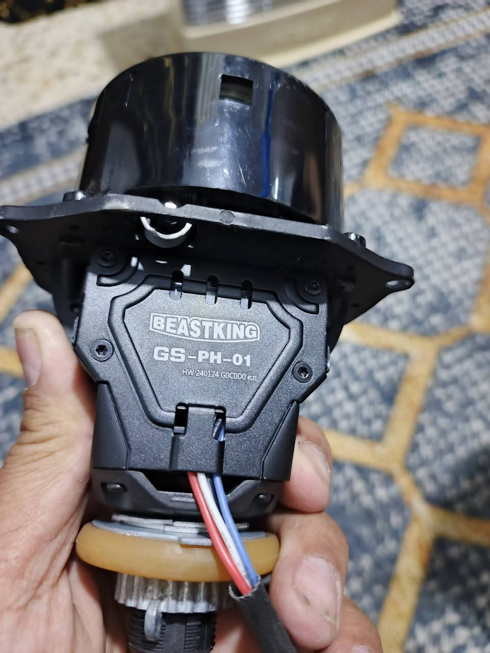 سلام عليكم عدسات ٣ انج جوكر موضح بالفديو مستخدم ٦ شهر سعر ١٢٥ الف ***********
