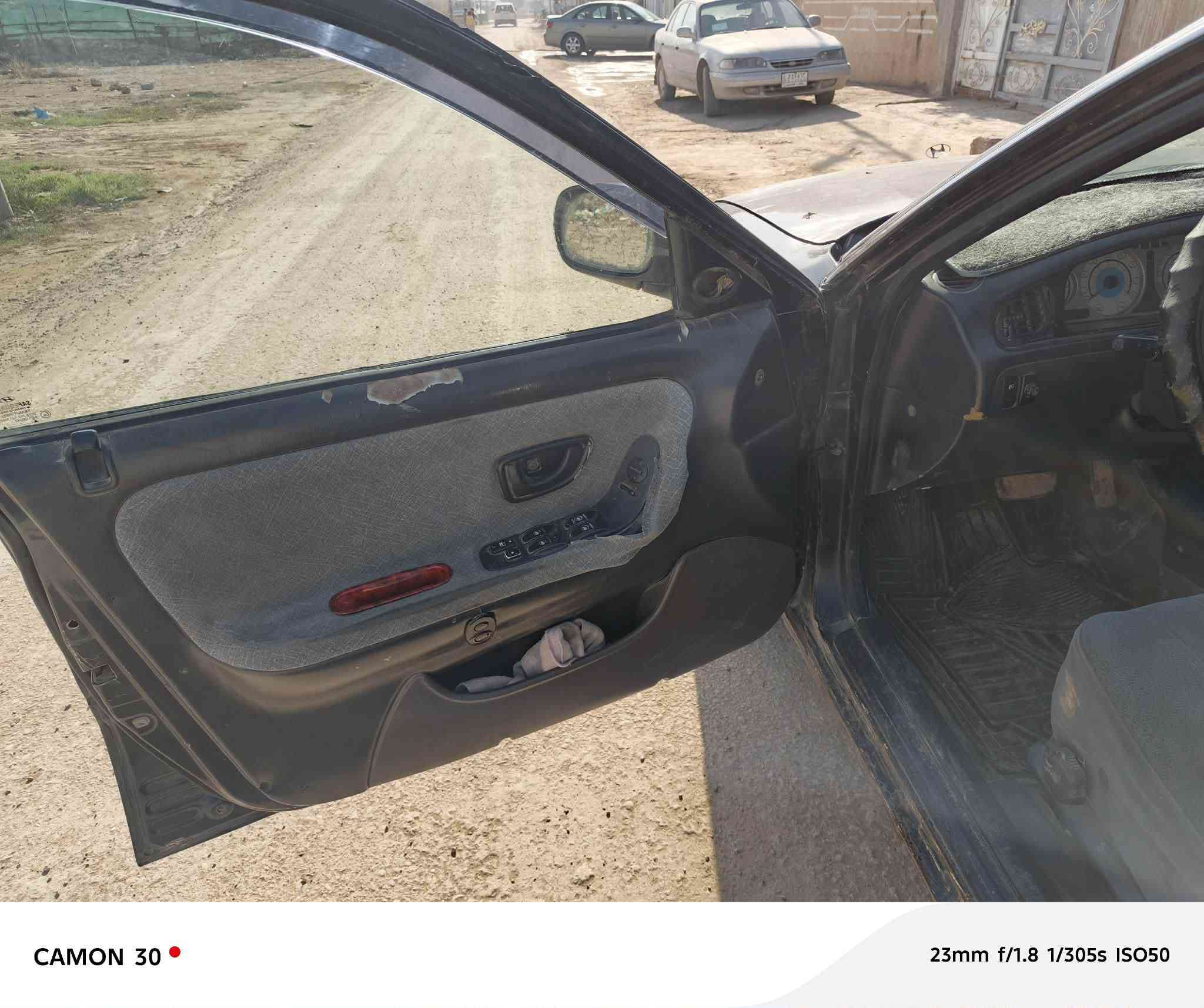 سوناتا 1995موديل  مكينه وكير  شرط  الون اسود  السياره خير من الله  رقم كركوك  سنويه ال 28 بيها طخ صغيره بل دعاميه   الكدام مثل ما موضح بل صوره   السعر 30وبيها مجال مكاني ديالى الخالص  رقمي ***********
