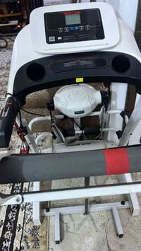 جهاز جري شبه جديد ما مستعمل كلش قليل للبيع يتحمل وزن ١٢٠ كيلو سعر ٢٢٥ ...