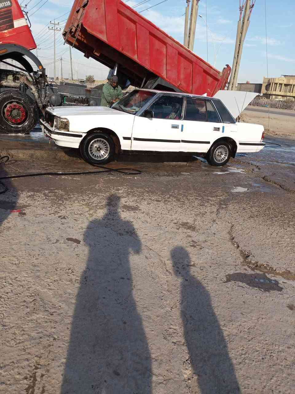 سلام عليكم سوبر ٨٥ سياره حلوا وجاهزه جاي دك من الكرنه لمقصر سياره راعيه بسماوا موجود حي يرزق السياره عوزه ترتيب سياره تشلع شلع مال بيت تريد تفاصيل اكثر تعال واتساب بس اذا مو شراي لا تعبني *********** سنويته صقطت بل٢٤/٩يعني صارله سنه و٣اشهر توها السياره مكانه الكرنه وذا اكو مراوس بيراني لو كوري نضيف ماكو مشكله علق وانه ادخلك سعر ٢٥وبيه مجال
