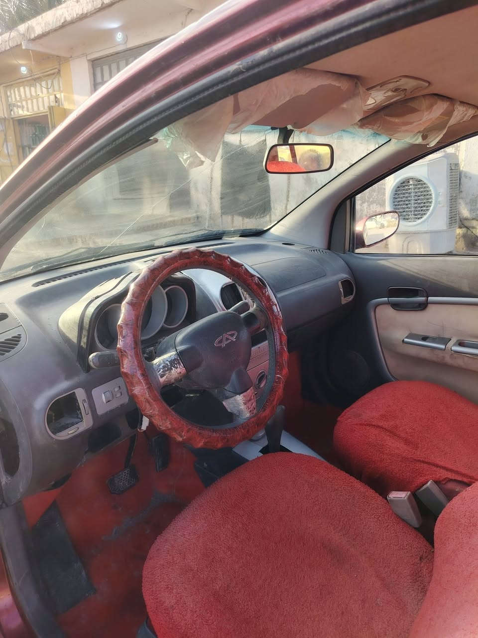 سلام عليكم سياره شيري للبيع فقط رقم نجف سنوية ساقطه راعيه موجود بالدوانية مكينه تحوير كورلا ١٦٠٠ مكانه دوانية عفك مصبوغه عام لجمالية بدون اي ضربه السعر 27 بيه مجال قليل للاستفسار***********راعي السياره
