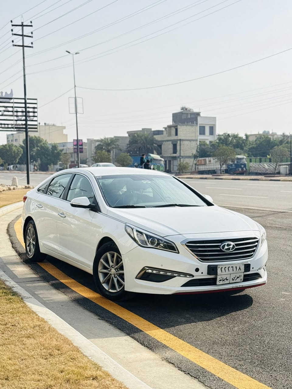 سوناتا 2015 وارد أمريكي فول مواصفات للاخير عدا الفتحه
صبغ السياره قطعتين ونص بدون دواخل وشواصي ابد كله سليم
ايرباك سليم السياره ماشيه 130 (كيلو متر )تراي زيرو 
رقم شمالي تحويل وكاله ثاني يوم 
بصمه جلد كشنات كهرباء رادار تحديد مسار هيترات اربع كشنات 
داخل بيجي لونين اشاير بلمري تخم تاير جديد كامره شاشه لدات اماميه لايت زينون السعر 118 ومجال بسيط 
العنوان الدوره ***********
