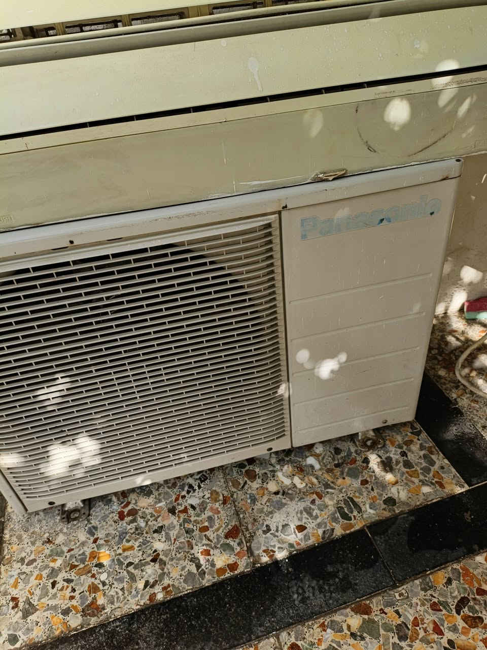 السلام عليكم سبلت بانسونك طن ونص كامل الملحقات السعر 250
***********
