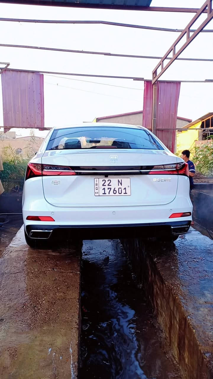 السلام عليكم للبيع  MG5 ROEWE موديل 2024 سنوية  رقم اربيل فول مواصفات 

حجم المحرك 1500/ كير اوتو تنفس طبيعي  /دواخل جلد/ سنتر لوك/ مدخل AUX و USB امامي وخلفي
تبريد قطعتين/ تدفئة/مقاعد رياضية/ أكياس هوائية
تحكم مقود / مصابيح نهارية ومصابيح لد/
جام كهرباء ٤ ابواب/ نظام انذار/ حساسات خلفية وامامية/ دخول بدون مفتاح/ بصمة عدد 2/ فتحة بانوراما/ اشاير بالمري/ اندرويد اوتو/ نظام خرائط/ أوامر صوتية/ شاشة وسائط/ بروجكتر/ نظام ABS/ بلوتوث/ كاميرا درجة °360/ ابل كار بلاي/ حساس ضغط الاطارات/ مثبت سرعة وبعد عدة مواصفات مذكرتهن مكاني. تكريت صلاح الدين 
السعر ١٠٥اَو بيها مجال  رقم الجوال *********** ***********
