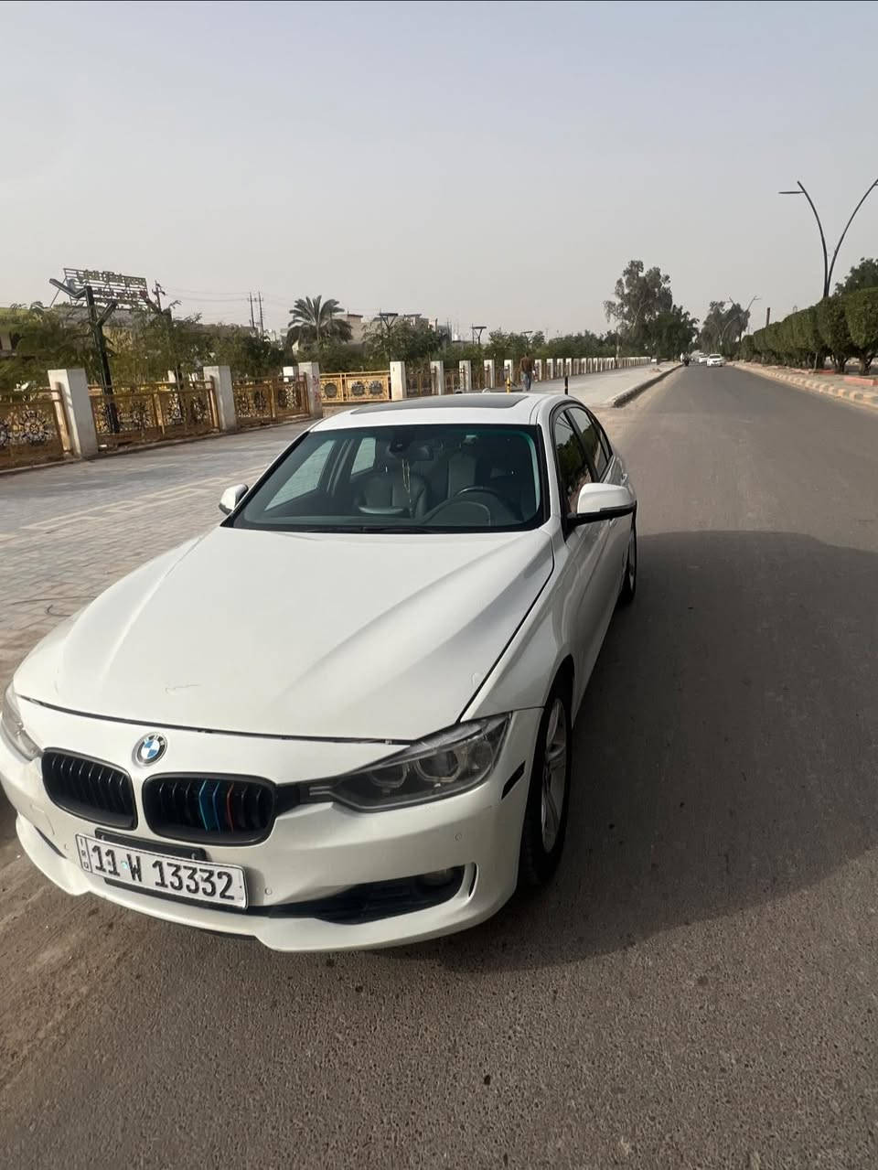 BMW F30 2014(328i)
محرك 2000 تيربو 
كير محرك مبدل وكاله جديد
دواخل شواصي كفاله
مصبوغه حزام السيارة وبيها ضربه خفيفه كلش  ب جاملغ الامامي 
 

سعرها (145)وبيها مجال بسيط كلش
مكان السيارة بغداد المحمودية
رقم الهاتف ***********
رقم الواتساب***********
