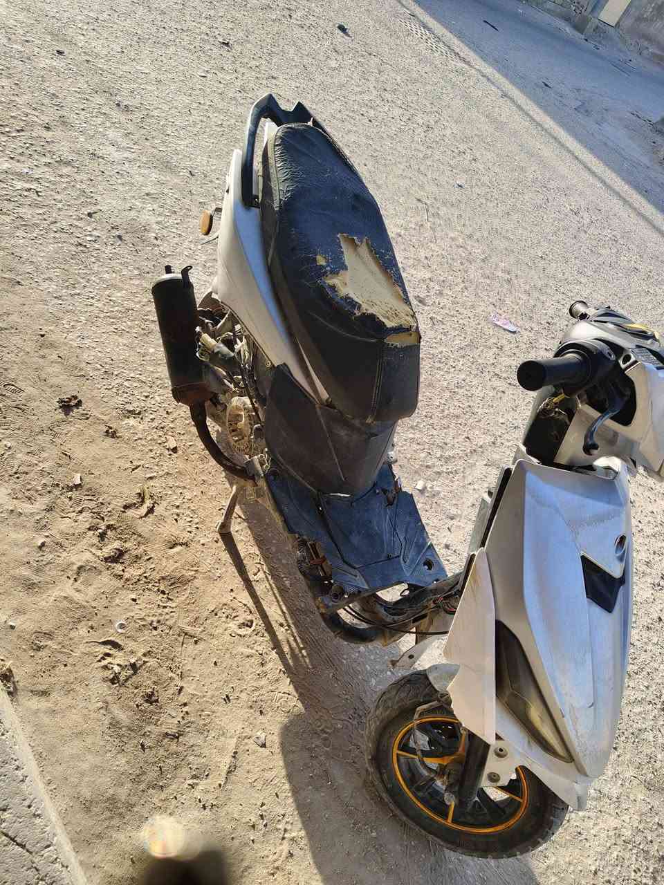 دراجة اف اس للبيع محرك ناعم شلعه حلوه سلف شغال السعر 75 بدون عمله


**إذا كنت صاحب هذا الإعلان وتريد حذفه لأي سبب، رجاءا أرسل رسالة إلى الدعم الفني**