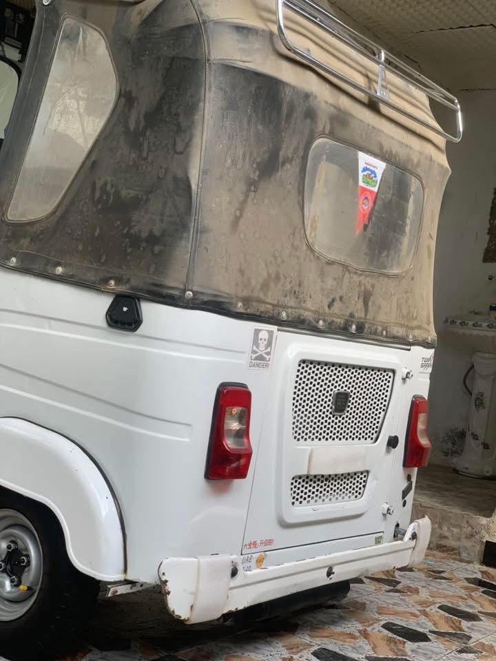 سلام عليكم / 2022 شهر 5 اوراق تكتك كفاله عامه محرك و گشر تكتك بلاديه دوس ما معمره قطرة اخياس مابيه محرك كلش ناعم ما تذب عليه ربع بوجهك للشارع مكاني بابل الحمزة الغربي السعر على خاص او ***********
