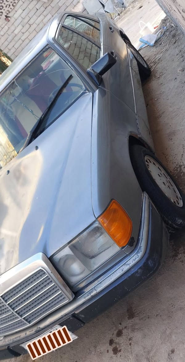 مارسدس دب
السياره مكينه ثنين ونص ديلكو وكير نعمه من الله حداديه جديده 
تواير الهن شهرين 
السياره جاهزه مابيه اي نقص بيه ملظومه زنون 
تبريده الكمبريسر شغال وبواري بس الثلاجه نقص السياره معمره ونعمه من الله 
وبل نسبه القمارته اتشوفه هيجي جانت بيه فتحه ولاغينه ولسياره كدامك اصور ومقاطع شوفه وبيه خير وتدلل سعره  28 
الي ايعلق اب ٢٥ يجيه رد محلو ابد
سنويته نافذه اب اسم عمي السياره تحويل الماني رقمه كربلاء مشروع وطني 
مكاني ناصريه سوك الشيوخ
للتواصل خط + واتساب + علق وانه ادخلك خاص  ***********

عليه العباس المايشتري وفلوسه ماجاهزه لا يراويني وجه 
وللعلم راح اسئلون ليش سعره رخيص لان عندي ظرف تحياتي الكم 🫡🥰
