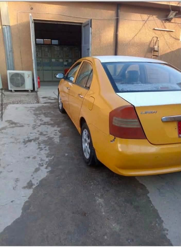 سلام عليكم ليفان 2011 للبيع رقم بغداد انكليزي هزه  وهيئة كله جديده باسمي تحويل ثاني يوم 
السعر 37 بيه مجال 
*********** واتس اب
