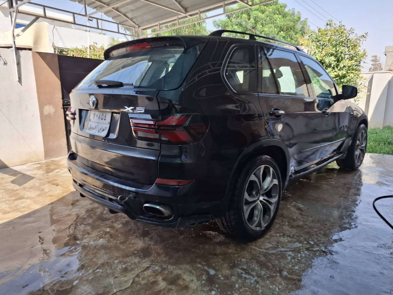 bmw 2009 كاز بدون صبغ *********** سعر 110وبي مجال قليل
