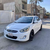 اخوان اكسنت موديل 2016 خليجي لون ابيض مكفولة كفالة عامة من كلشي ماشية ...