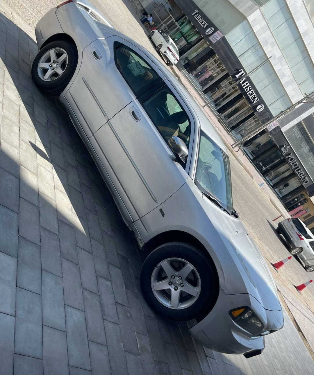 جارجر 2009
محرك 3500 وكير و تبريد شغال تخم تاير السياره جاهزه من كلشي السعر 115 وبيه مجال العنوان البصره موفقيه الهاتف *********** البصرة, العراق
