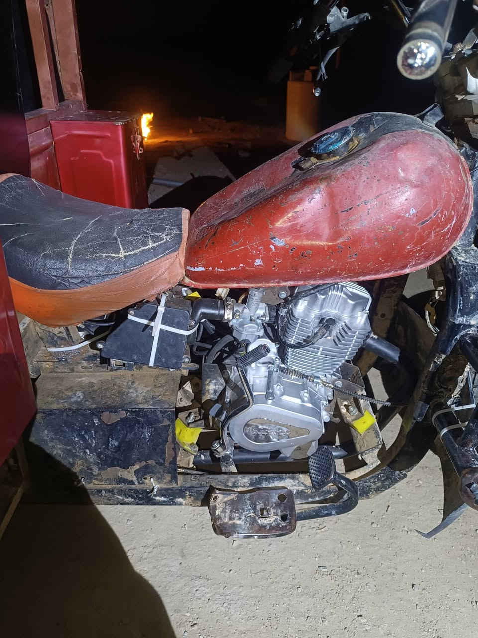 ستوته 2010محرك جديد صارلي سبوع من شديته رقم ابيض مثنى كهربائيات شغاله تواير ابو الخطه ارقم ***********
