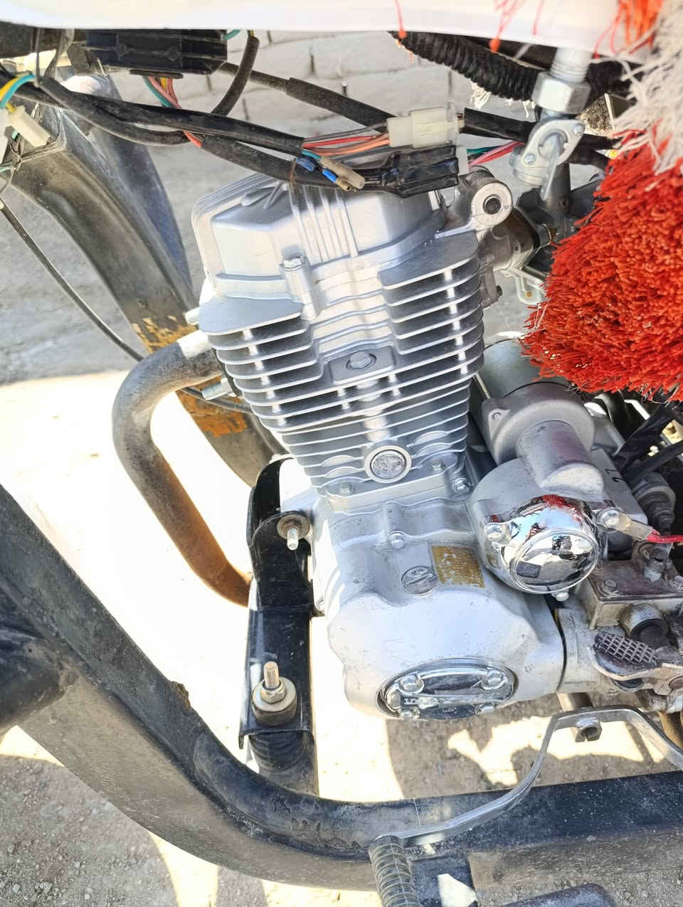 السلام عليكم سوته للبيع ادوات اتكفل بيه العراق كله لسعر 850وبيه مجال  العنوان الناصريه قضاء الجبايش ***********
